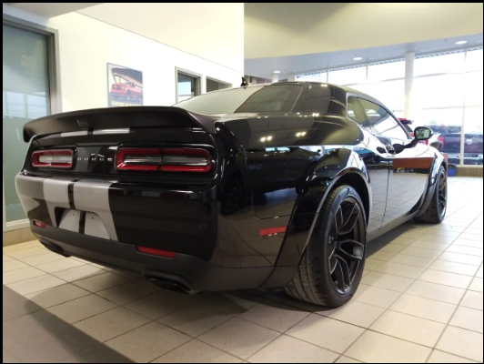 2019 Challenger Hellcat Redeye Black pic 2.png